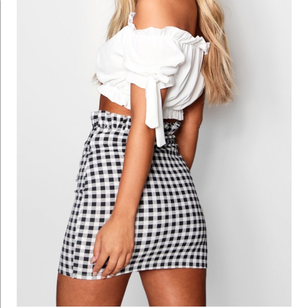 High Waist Tie Front Skirt - Picture 3 of 8